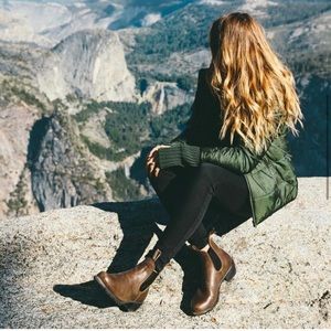 Blundstone 1673 Brown Leather Heeled Chelsea Boots Womens 7.5